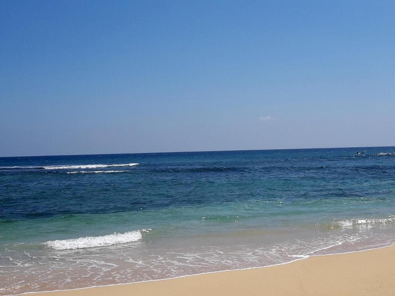 Southern Beach Surf Lodge Ahangama Exterior foto